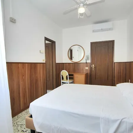 Hotel Venus Price Caorle