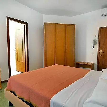 Hotel Venus Price