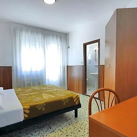 Hotel Venus Price