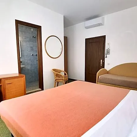 Venus Price Hotel