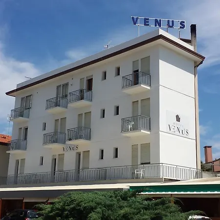 Ξενοδοχείο Venus Price Καόρλε