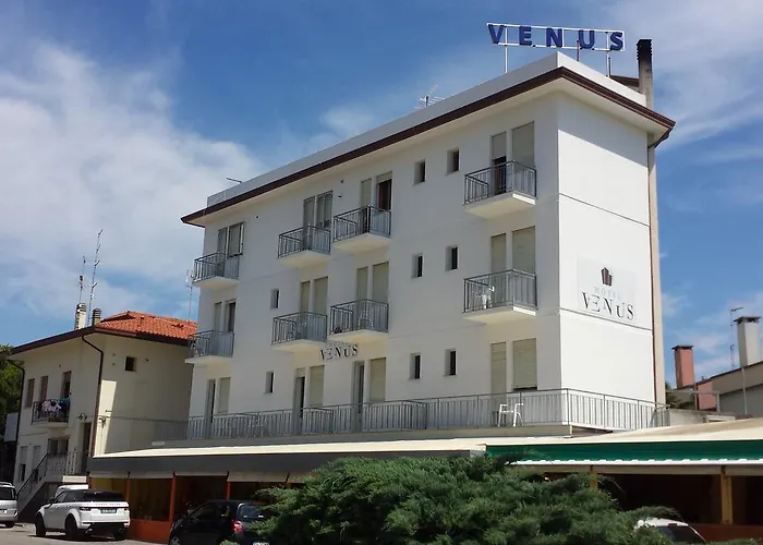 Hotel Venus Price