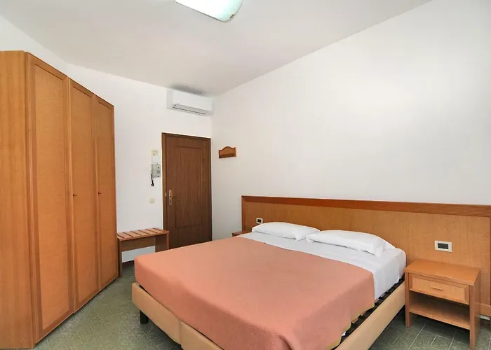Hotel Venus Price Caorle